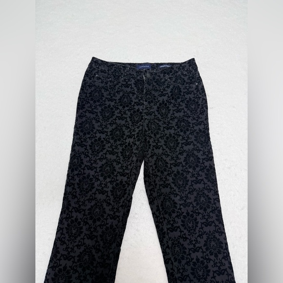 Charter Club Black Velvet low rise Damask Pants Pre-Owned Size 6 - Picture 3 of 7